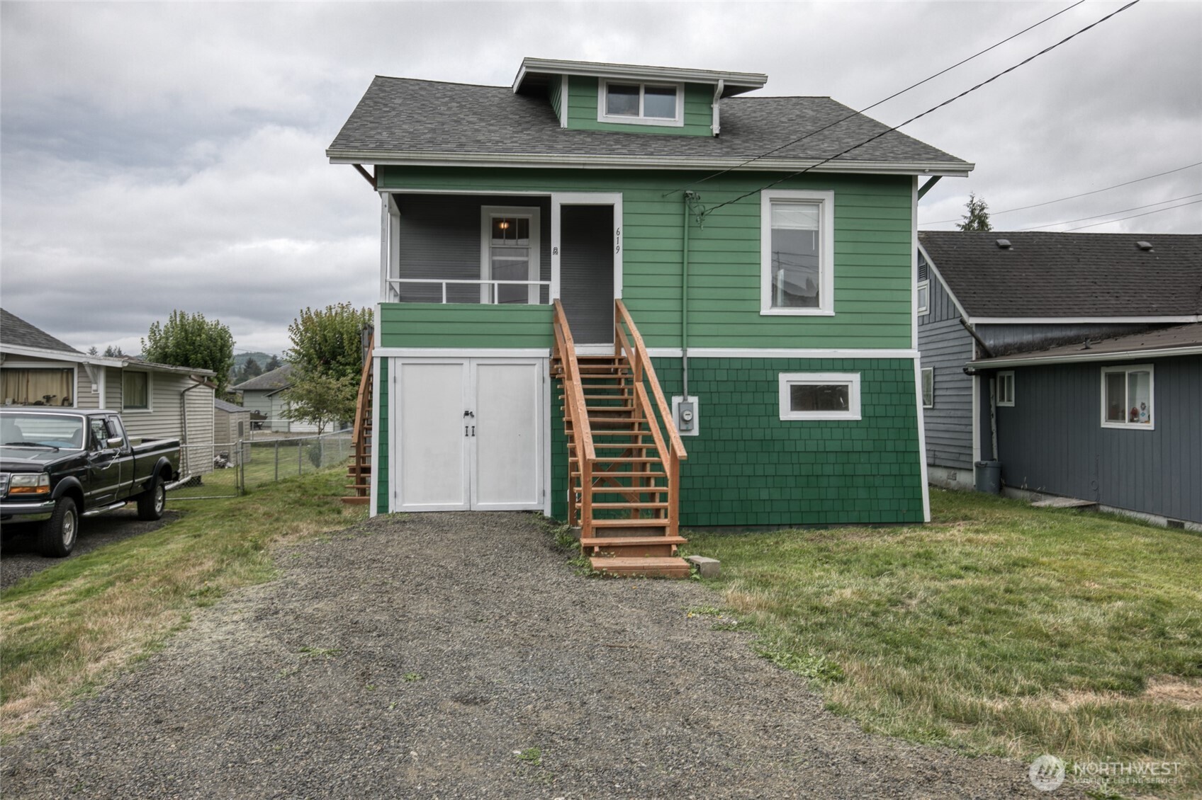 619 West Perry Street Aberdeen, WA 98520 - Photo 2 of 29