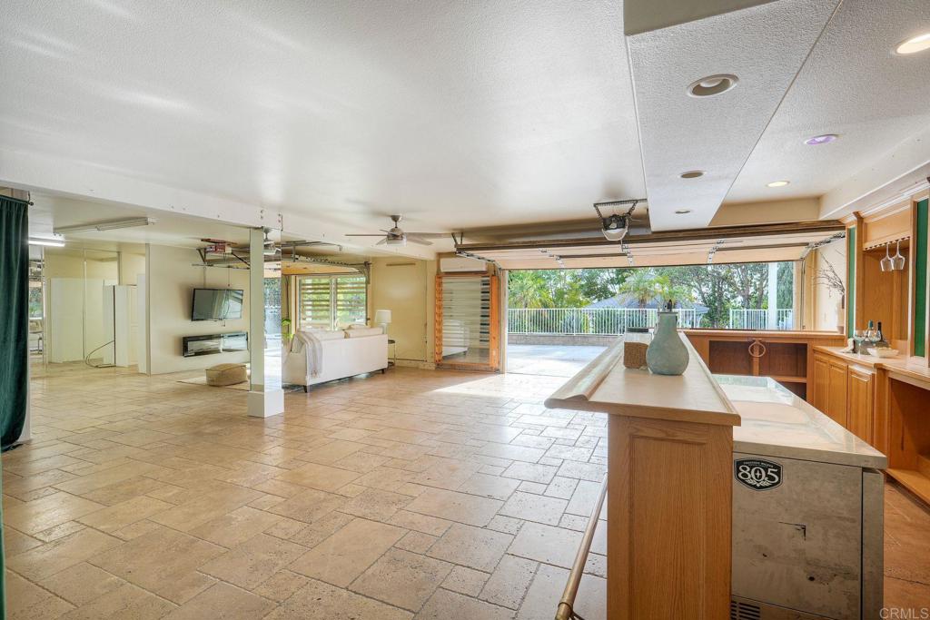 2039 East Mission Road Fallbrook, CA 92028 - Photo 29 of 45