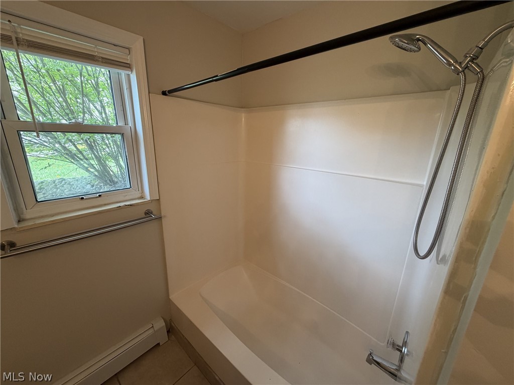 432 Mathews Road Youngstown, OH 44512 - Photo 7 of 8