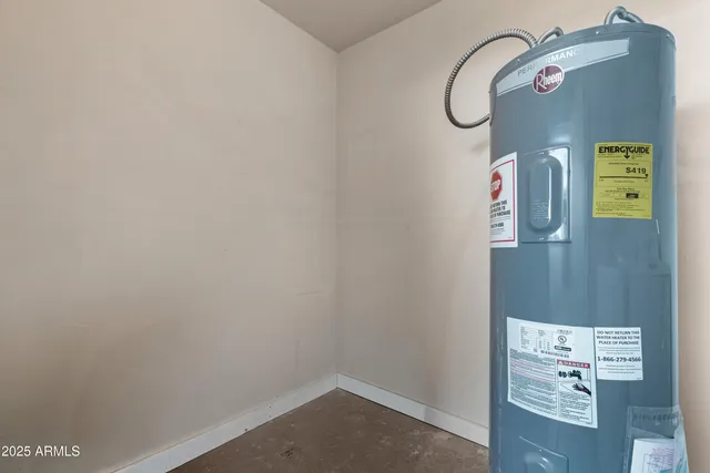 $244,900 | 906 South Acapulco Lane, Unit A, Tempe, AZ 85288