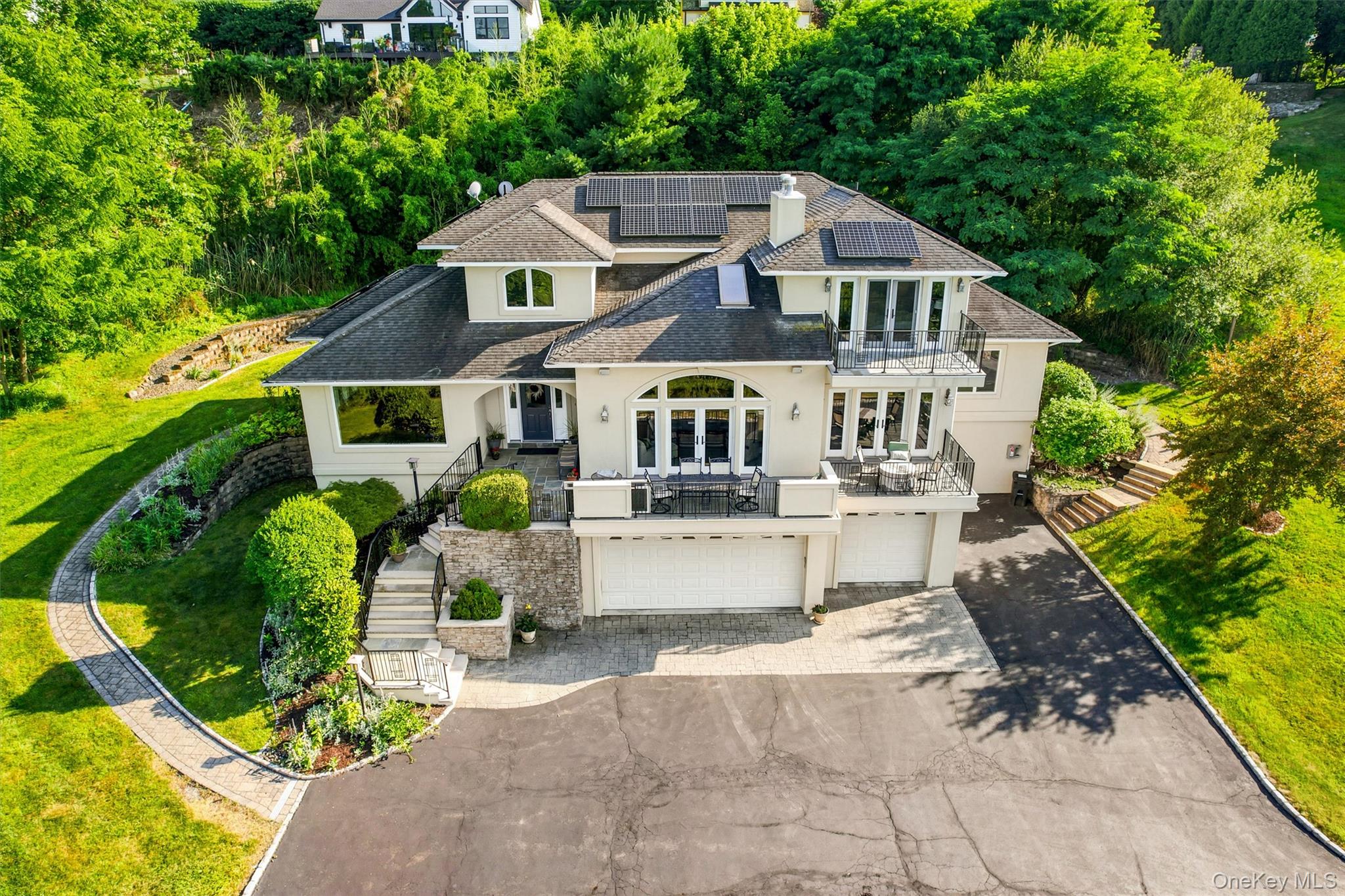 2 Half Moon Ridge Cornwall-on-Hudson, NY 12520 - Photo 3 of 50