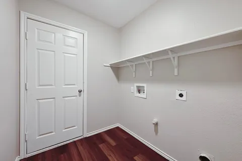 $274,000 | 250 Western Drive, Kyle, TX 78640