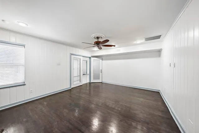 $1,099,000 | 1068 Chimney Rock Road, Houston, TX 77056