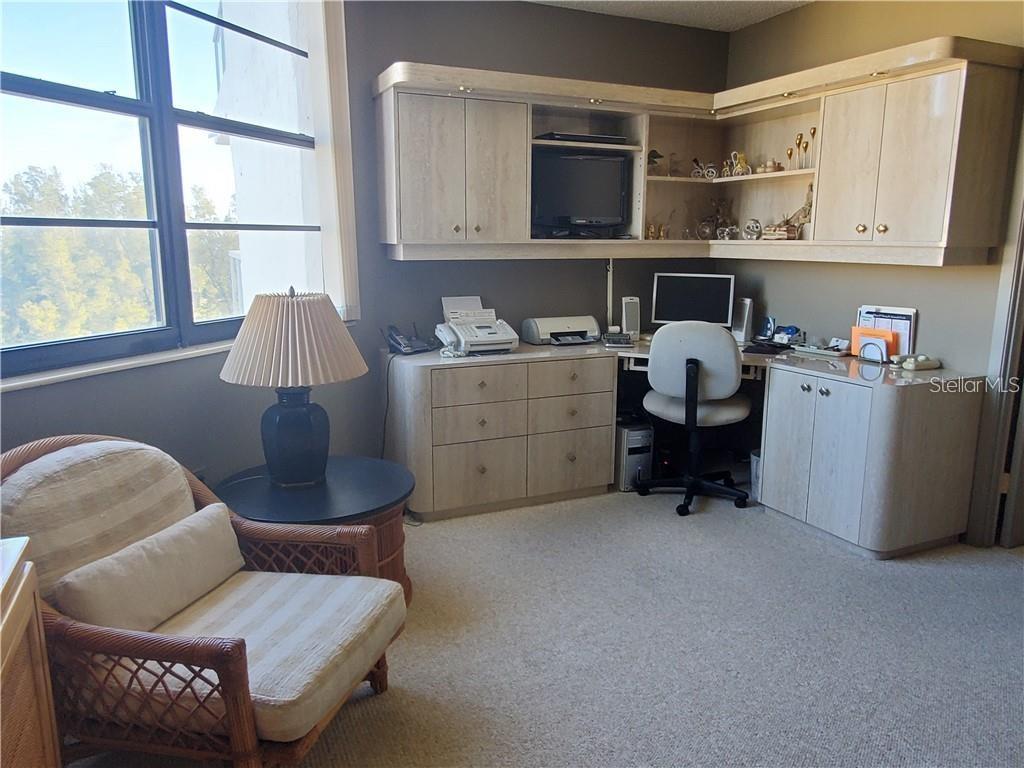 1050 Longboat Club Road, Unit 804 Longboat Key, FL 34228 - Photo 19 of 31