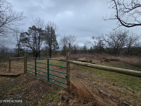 $70,000 | Doc Hurst Road, Ewing, VA 24248