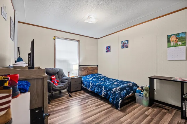 $199,900 | 1809 Narrow Passage Road, Concord, VA 24538