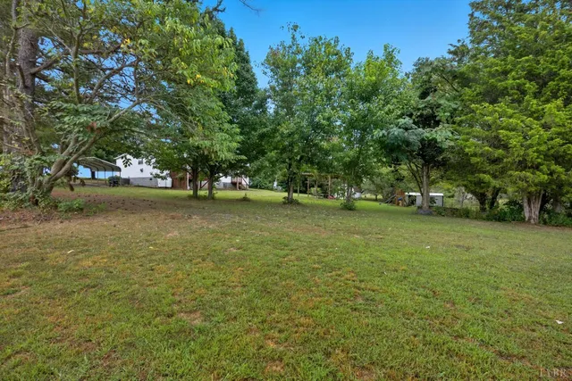 $199,900 | 1809 Narrow Passage Road, Concord, VA 24538