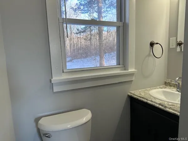 $2,550 | 54 Jessup Road, Warwick, NY 10990