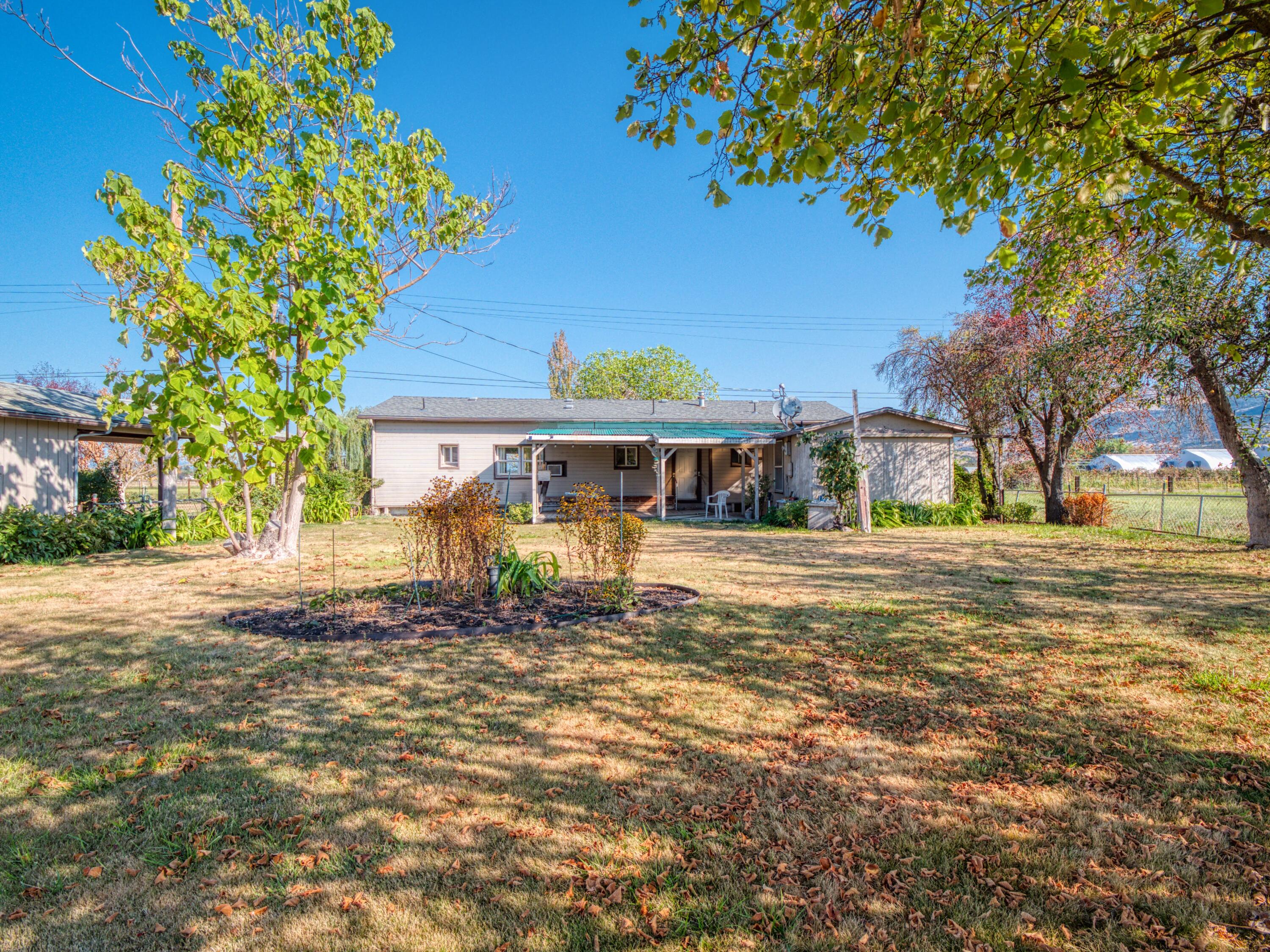 455 Hartley Road Talent, OR 97540 - Photo 19 of 26 Rear 1