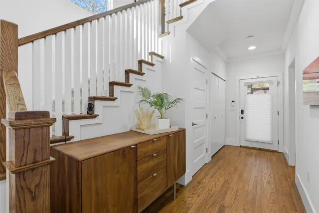 $1,400,000 | 4404 Speedway, Austin, TX 78751