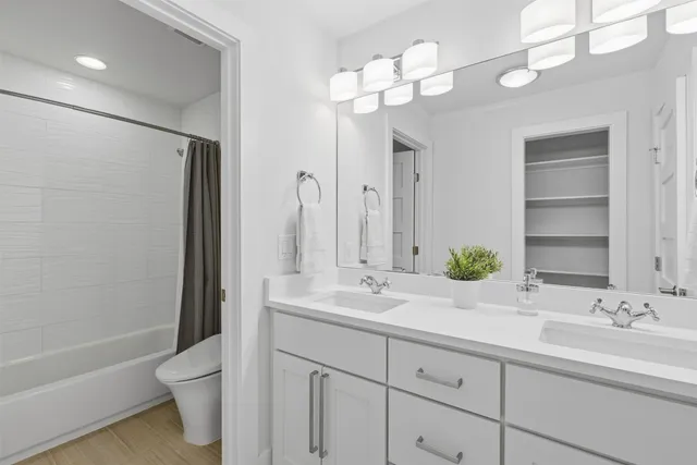 $1,400,000 | 4404 Speedway, Austin, TX 78751