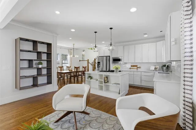 $1,400,000 | 4404 Speedway, Austin, TX 78751