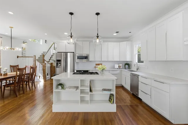 $1,400,000 | 4404 Speedway, Austin, TX 78751