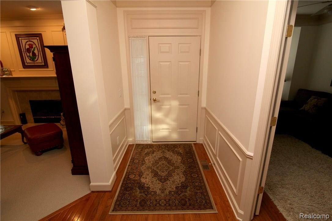 3693 Tremonte Circle, Unit 71 Rochester, MI 48306 - Photo 10 of 51 IMG_0067.JPG