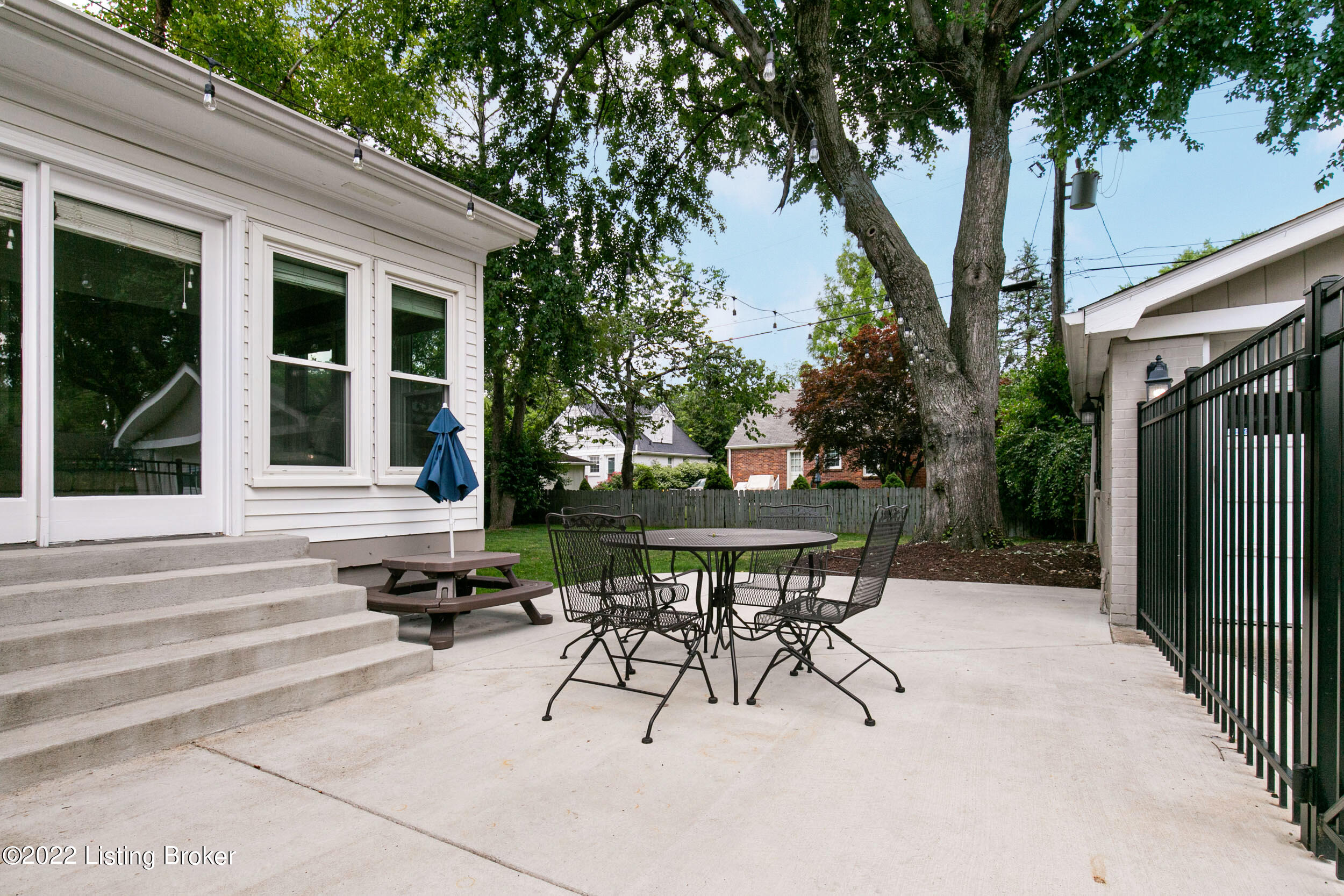 223 Biltmore Road Louisville, KY 40207 - Photo 42 of 46 RBWP3903
