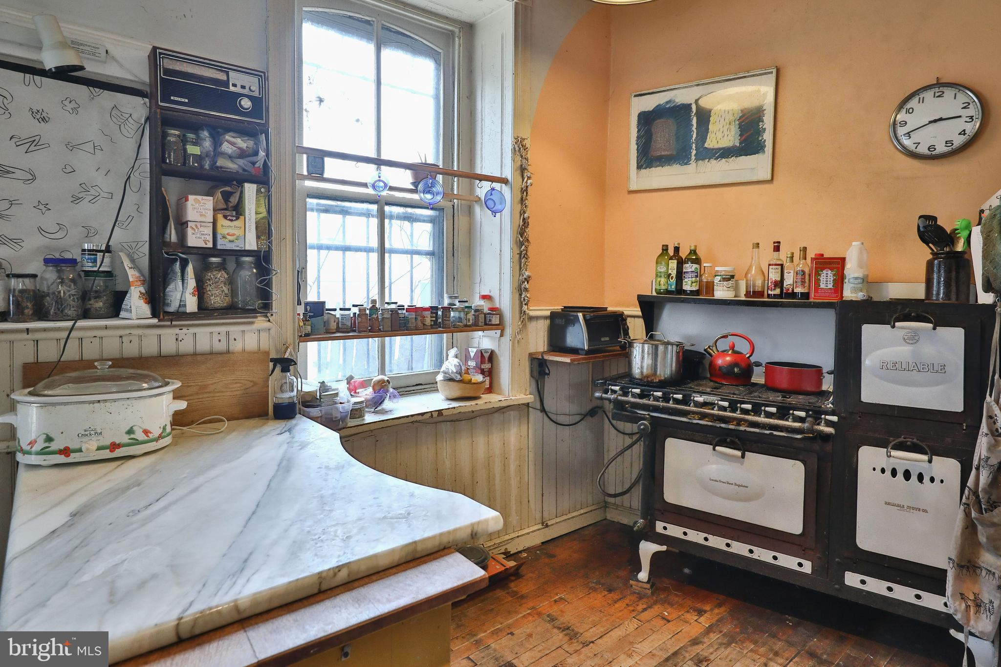 4372 Fleming Street Philadelphia, PA 19128 - Photo 15 of 25 Kitchen