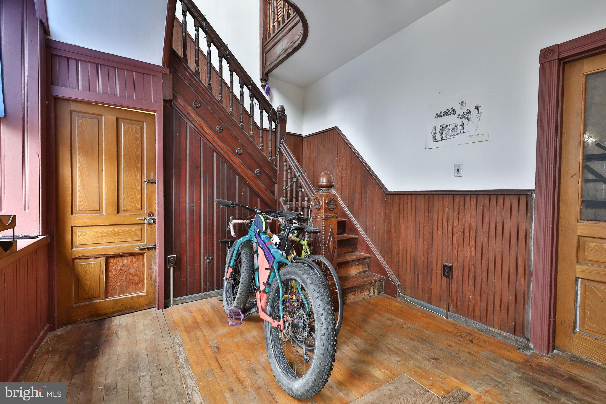 4372 Fleming Street Philadelphia, PA 19128 - Photo 3 of 25 Entry Hall