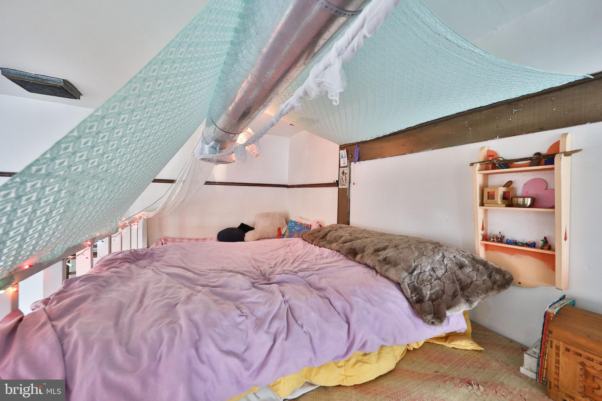 4372 Fleming Street Philadelphia, PA 19128 - Photo 9 of 25 Loft bedroom