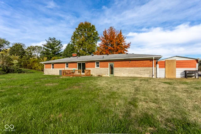 $424,900 | 8915 North Waverly Park Road, Martinsville, IN 46151