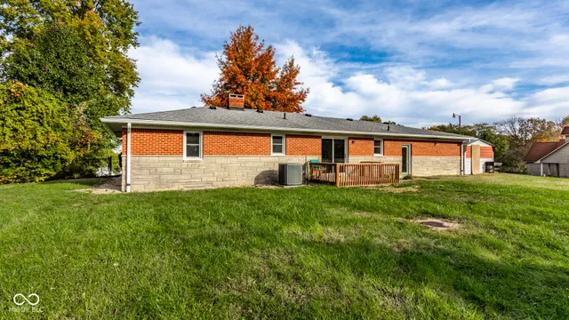 $424,900 | 8915 North Waverly Park Road, Martinsville, IN 46151