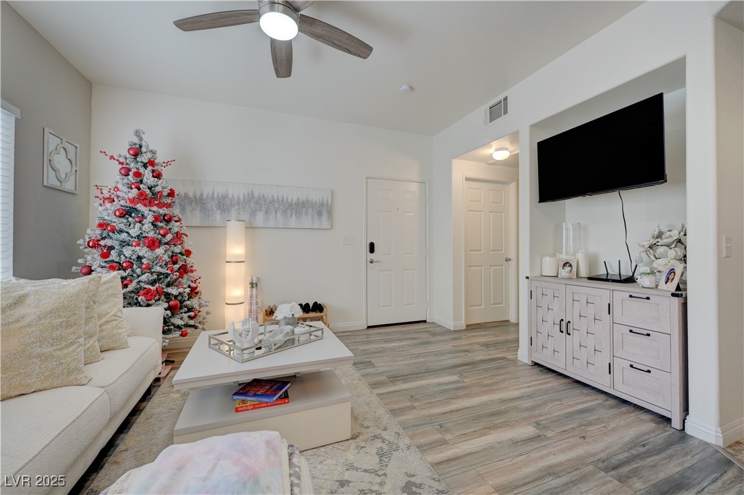 9580 West Reno Avenue, Unit 134 Las Vegas, NV 89148 - Photo 7 of 33