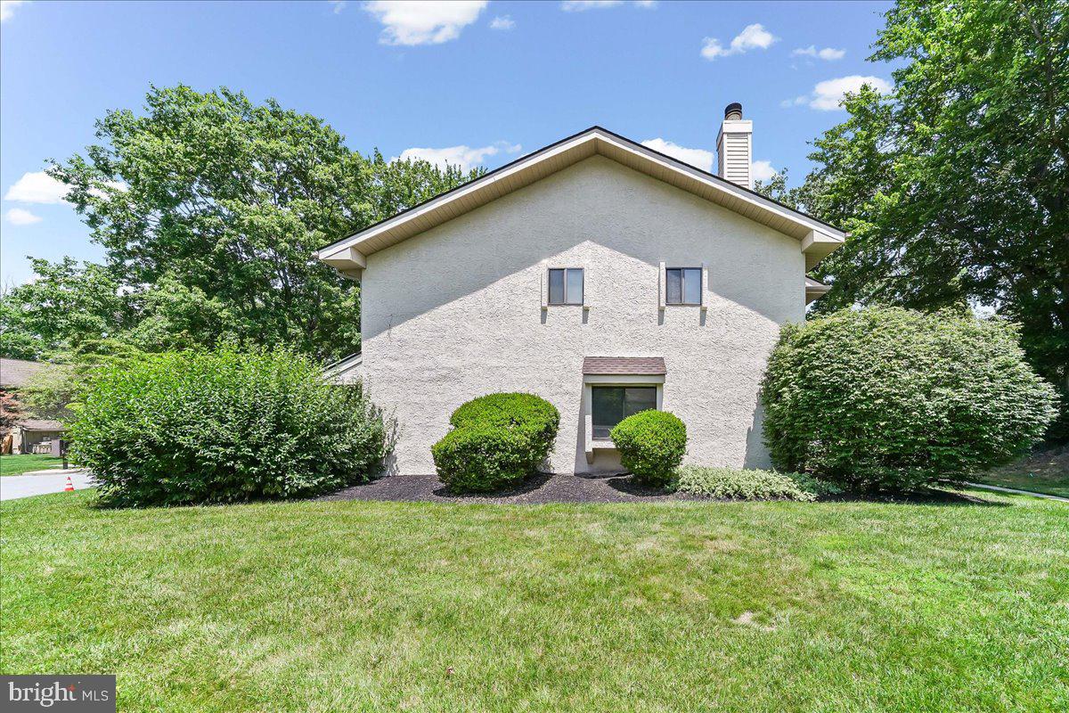 1101 Brinton Place Road West Chester, PA 19380 - Photo 5 of 31 Well Maintained Homes, Well Managed HOA