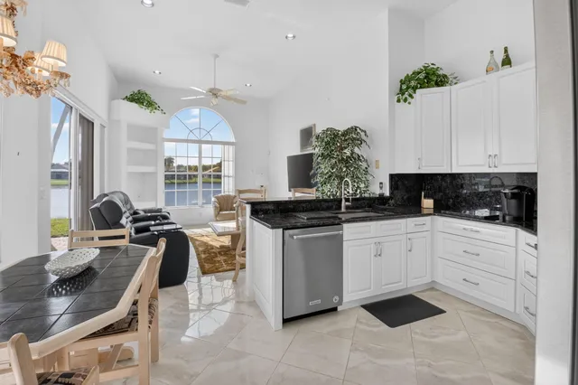 $589,000 | 3940 Sapphire Palladium Drive, Boynton Beach, FL 33436