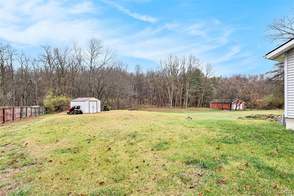 3348 Perryville Road Ortonville, MI 48462 - Photo 16 of 25 Gallery Image 16