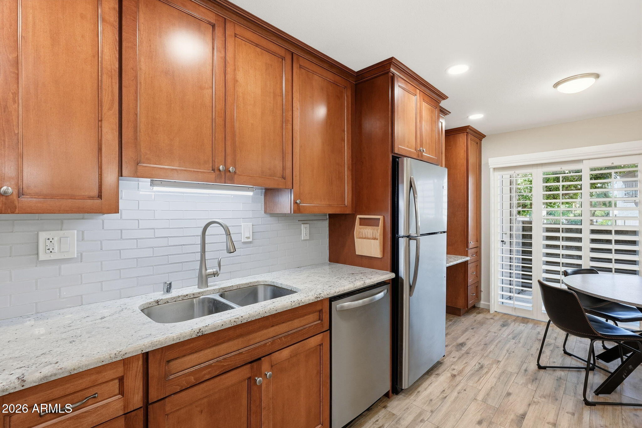 5525 East Thomas Road, Unit C2 Phoenix, AZ 85018 - Photo 8 of 26 012_ListerPros