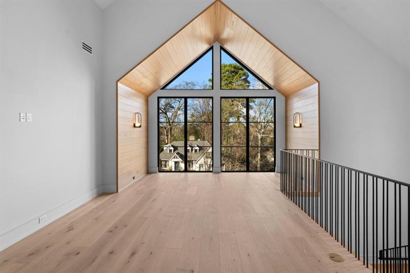 843 Yorkshire Road Northeast Atlanta, GA 30306 - Photo 26 of 66 Gallery Image 26
