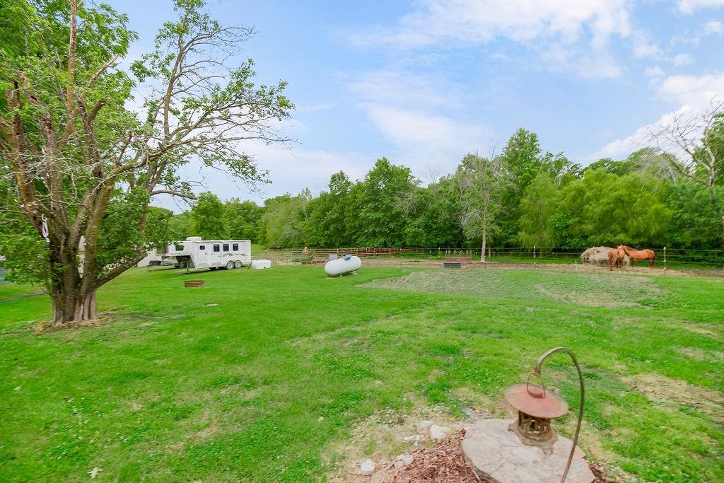 2526 Tri-County Line Road Lathrop, MO 64465 - Photo 23 of 47