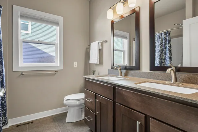 $798,000 | 402 Burnt Sienna Drive, Middleton, WI 53562