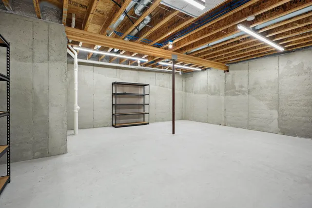 $798,000 | 402 Burnt Sienna Drive, Middleton, WI 53562