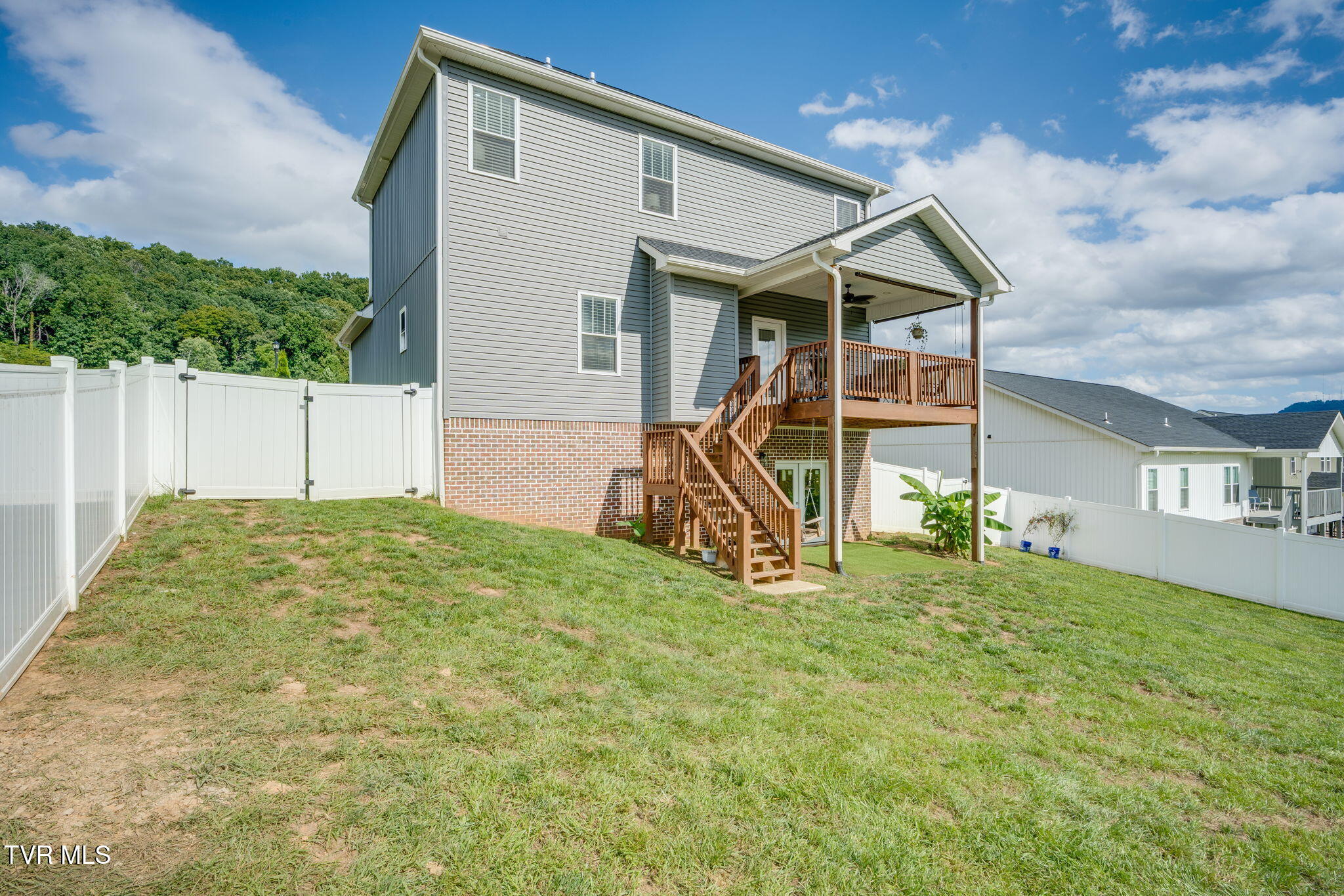 856 Granby Road Kingsport, TN 37660 - Photo 34 of 42 033 (4)