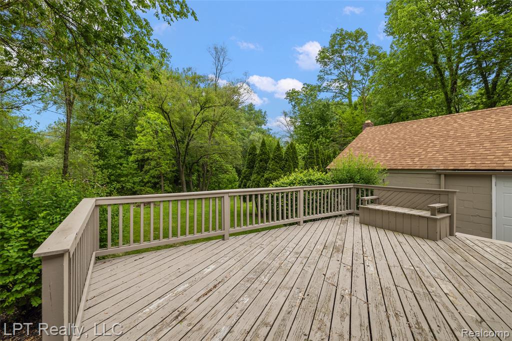 41400 Utica Road Sterling Heights, MI 48313 - Photo 39 of 43 Gallery Image 39
