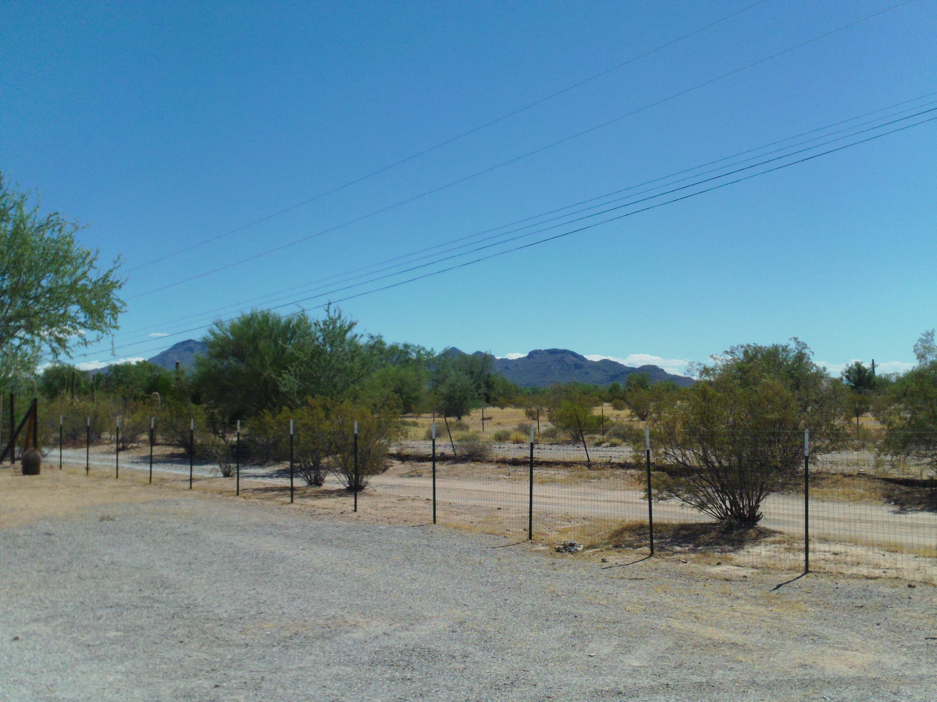 5870 North Chaparral Road Tucson, AZ 85743 - Photo 5 of 31