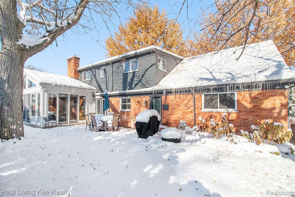 61 North Duval Road Grosse Pointe Shores, MI 48236 - Photo 28 of 33