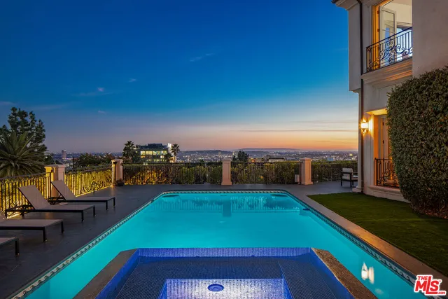 $10,495,000 | 1260 St Ives Place, Los Angeles, CA 90069
