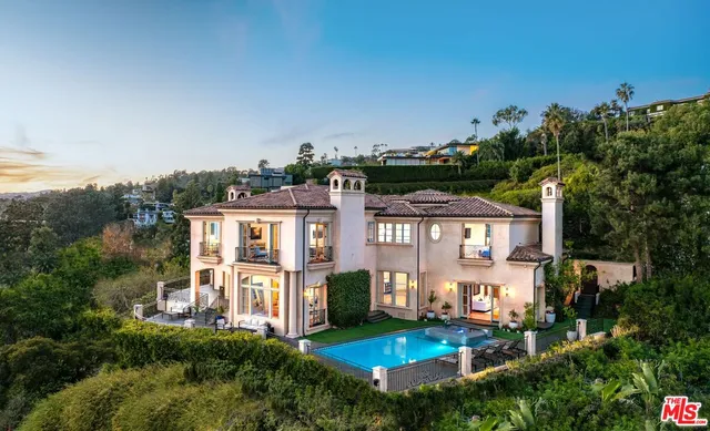 $10,495,000 | 1260 St Ives Place, Los Angeles, CA 90069