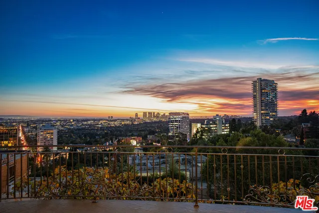 $10,495,000 | 1260 St Ives Place, Los Angeles, CA 90069