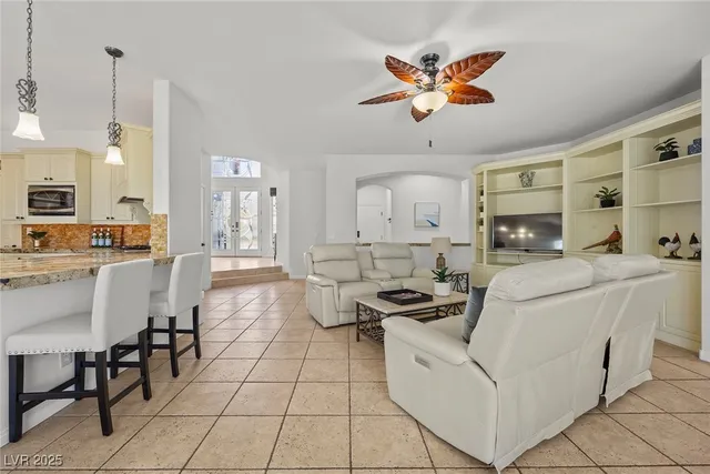 $1,149,990 | 2445 Ping Drive, Henderson, NV 89074