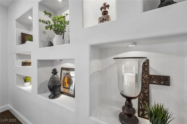 $1,149,990 | 2445 Ping Drive, Henderson, NV 89074