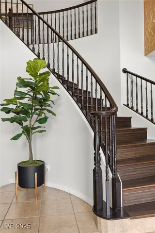 $1,149,990 | 2445 Ping Drive, Henderson, NV 89074