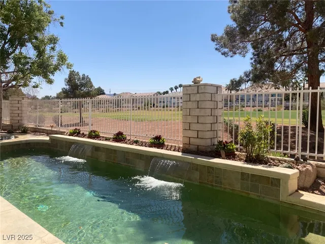 $1,149,990 | 2445 Ping Drive, Henderson, NV 89074