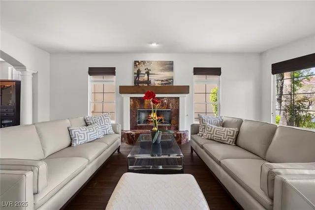 $1,149,990 | 2445 Ping Drive, Henderson, NV 89074