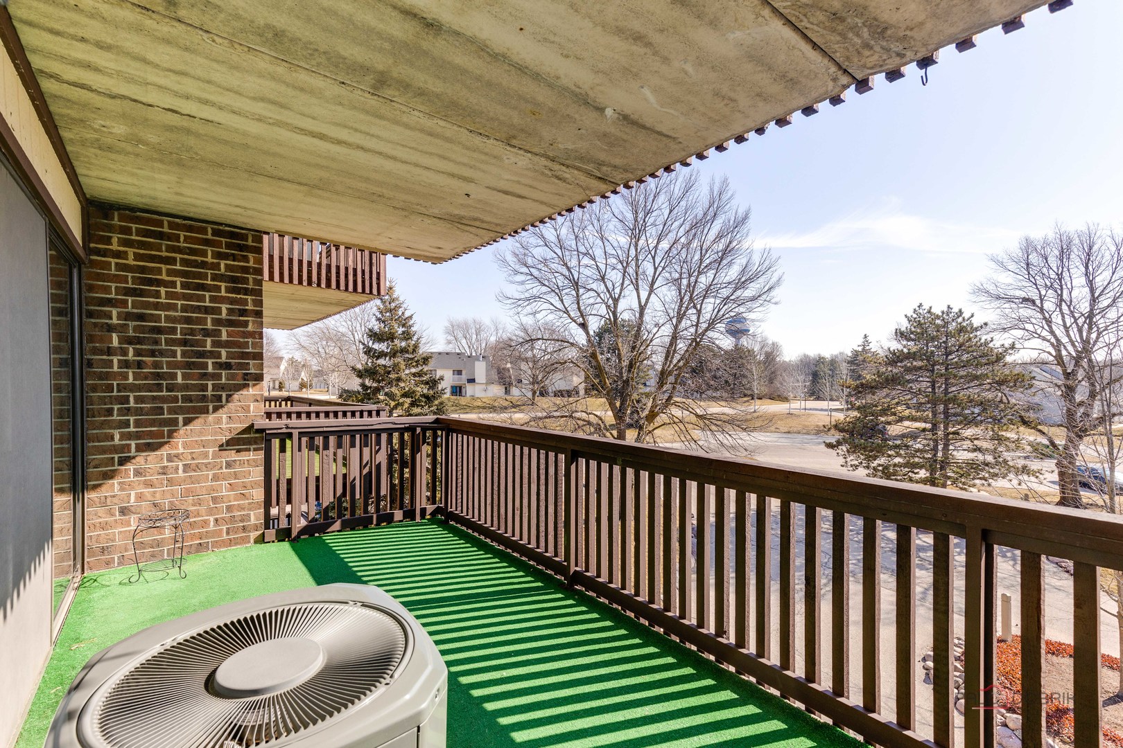 690 Chandler Road, Unit 309 Gurnee, IL 60031 - Photo 14 of 25 Gallery Image 14