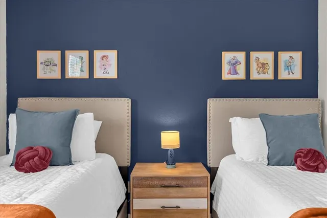 $289,900 | 2020 Calabria Avenue, Davenport, FL 33897