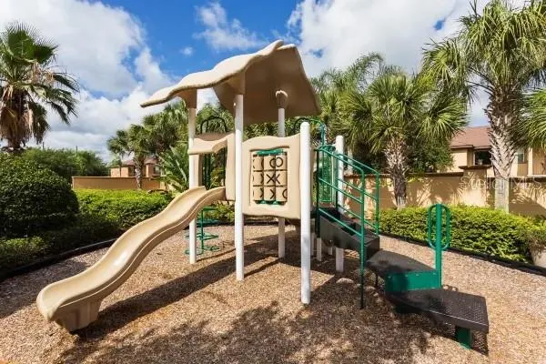 $289,900 | 2020 Calabria Avenue, Davenport, FL 33897