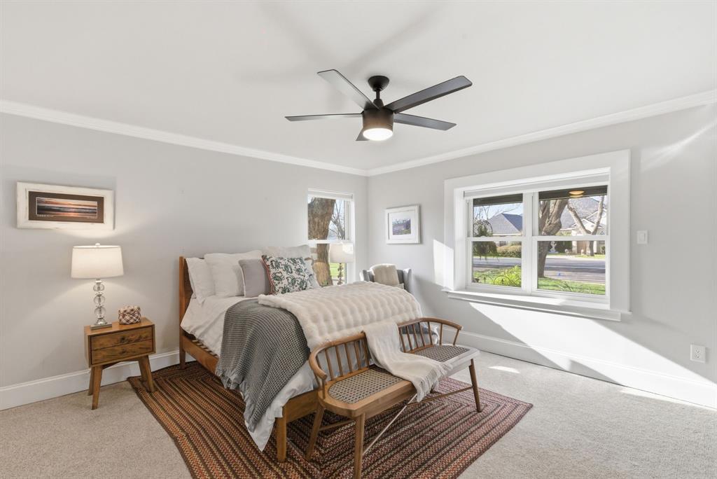 5206 Wedgefield Road Granbury, TX 76049 - Photo 16 of 39 a living room with furniture and a window