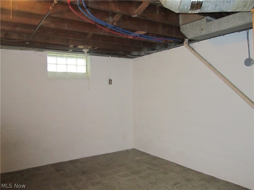 4510 Redfern Road Parma, OH 44134 - Photo 19 of 22 One half of the work and laundry room half of basement.